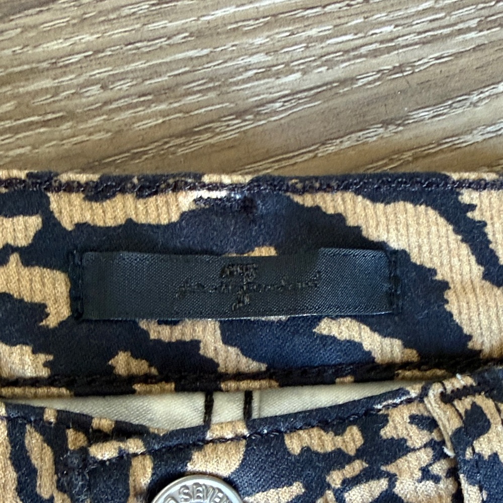 7 For All Mankind Leopard Print Ankle Skinny Jeans Size: 28 - Picture 3 of 8
